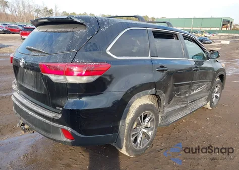 2018 Toyota Highlander Le from USA, damaged, VIN 5TDBZRFH8JS491240